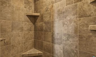 1901 W Tyler Cir, Brandon, SD 57005