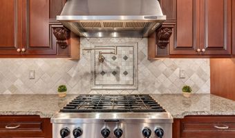 4 RIDGEVIEW Way, Allentown, NJ 08501