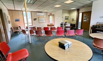 2 Howard St, Augusta, ME 04330