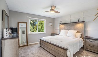 5279 Windfield Dr, Allendale, MI 49401