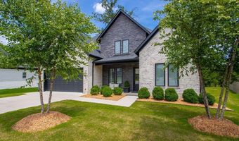 7400 Northwood Dr, Benton, AR 72019