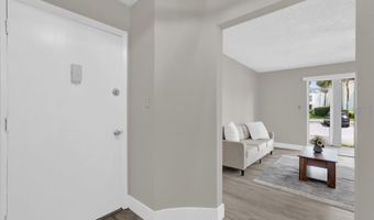 544 ORANGE Dr 10, Altamonte Springs, FL 32701