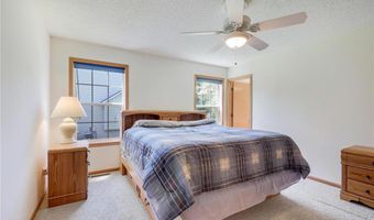 10386 Kali Ave NE, Albertville, MN 55301
