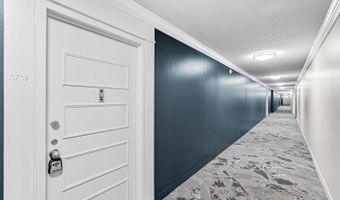 307 YOAKUM Pkwy 1718, Alexandria, VA 22304