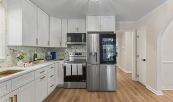 1002 Apache Ln, Apex, NC 27502