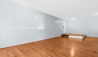 11206 CHERRY HILL Rd 204, Beltsville, MD 20705
