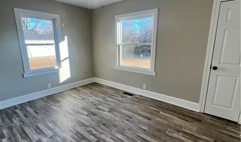 512 Dale St, Archdale, NC 27263