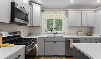 187 Intervale Rd, Canterbury, NH 03224