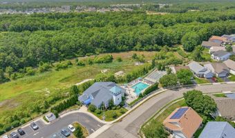 17 Sparrow Ln, Barnegat, NJ 08005
