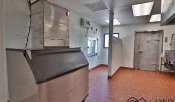 1902 Mountain View Dr, Cody, WY 82414
