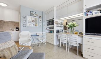 108 S Montpelier 421, Atlantic City, NJ 08401