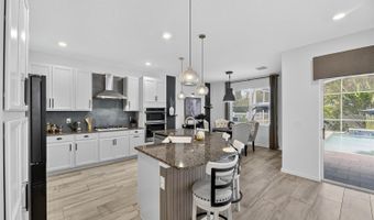325 SHORE CRAB Way, Apollo Beach, FL 33572