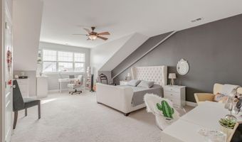 5112 KNAPP Pl, Alexandria, VA 22304