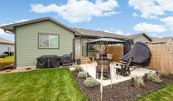 2726 E Sunburst Dr, Brandon, SD 57005