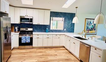 5186 Don Rodolfo Dr, Carlsbad, CA 92010