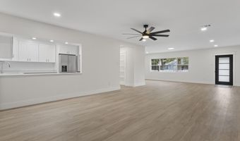 175 Saint Charles Ave, Biloxi, MS 39530