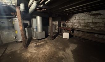 607 N 8th Ave, Altoona, PA 16601
