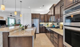 10844 Aster Ln, Apple Valley, CA 92308