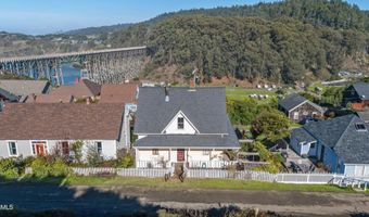 33850 East Ln, Albion, CA 95410