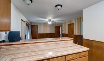 1702 Rae Ln, Madison, WI 53711
