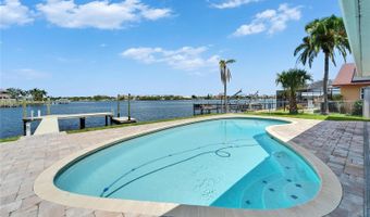 6334 COCOA Ln, Apollo Beach, FL 33572