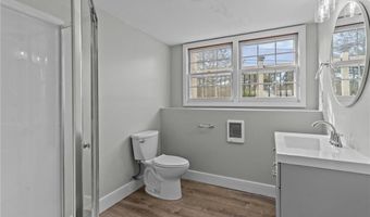 12 Pond View Dr, Coventry, RI 02816