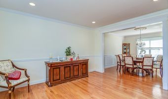 220 Lloyd Rd, Aberdeen, NJ 07747
