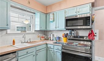 1634 Greenlawn Ave, Akron, OH 44301