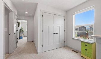 1076 Buck Valley Dr, Berthoud, CO 80513
