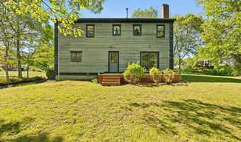 30 Seabreeze Dr, Bourne, MA 02532