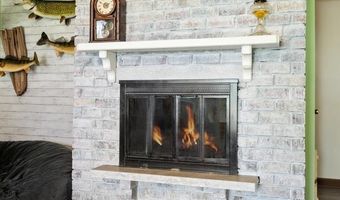 E5108 W WILSON Road, Algoma, WI 54201