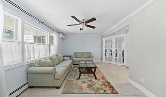 84 Lebrun Ave, Amityville, NY 11701