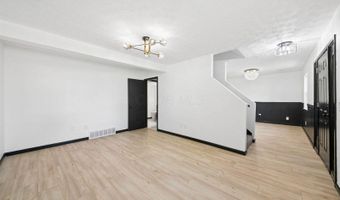 5385 Paladim Rd, Columbus, OH 43232