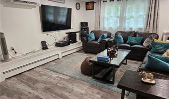 167 Alexander St, North Providence, RI 02904