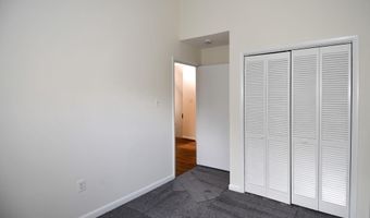5175 KING CHARLES Way, Bethesda, MD 20814