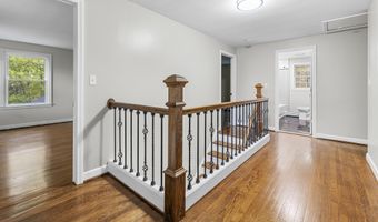 545 Simsbury Rd, Bloomfield, CT 06002