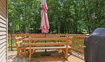 183 Eliot Ln, Albrightsville, PA 18210