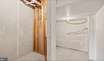 21753 LADYSLIPPER Sq, Ashburn, VA 20147