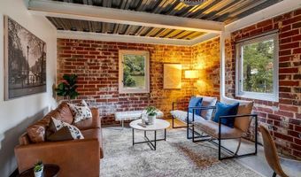 15 BURBANK Dr SW 4, Atlanta, GA 30314