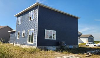 404 Chad Trl, Arlington, WI 53911