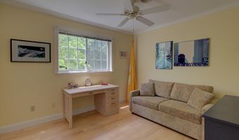 9 Southwind Dr 9, Burlington, VT 05401