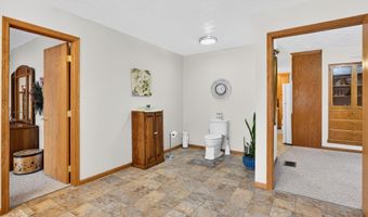 2038 12th St, Belle Fourche, SD 57717