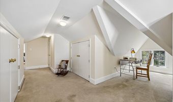 5735 BRADLEY Blvd, Bethesda, MD 20814