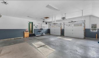 1502 Armstrong Cir NW, Alexandria, MN 56308