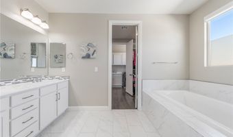 6472 Farness St, Las Vegas, NV 89135