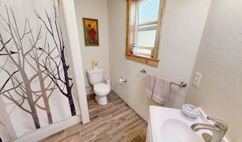 17638 LEWIS CREEK Rd, Brookings, OR 97415