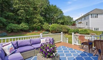 23 BERNON Dr, Lincoln, RI 02865