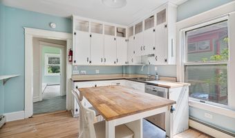 130 Ferguson Ave, Burlington, VT 05401