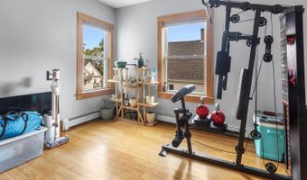 25 Winter St, Bangor, ME 04401