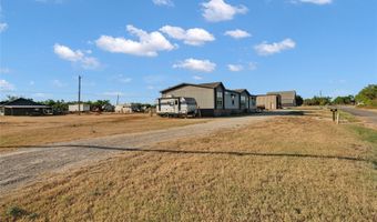 2032 Avenue L, Anson, TX 79501